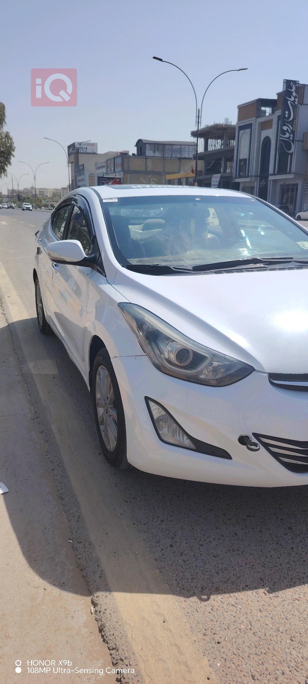 Hyundai Elantra